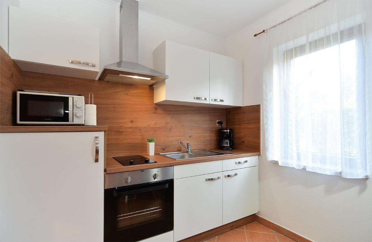 Apartments Marija 1089 Poreč Exterior foto