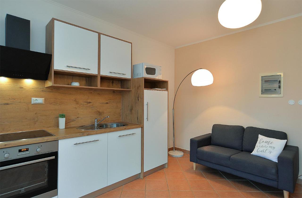 Apartments Marija 1089 Poreč Exterior foto
